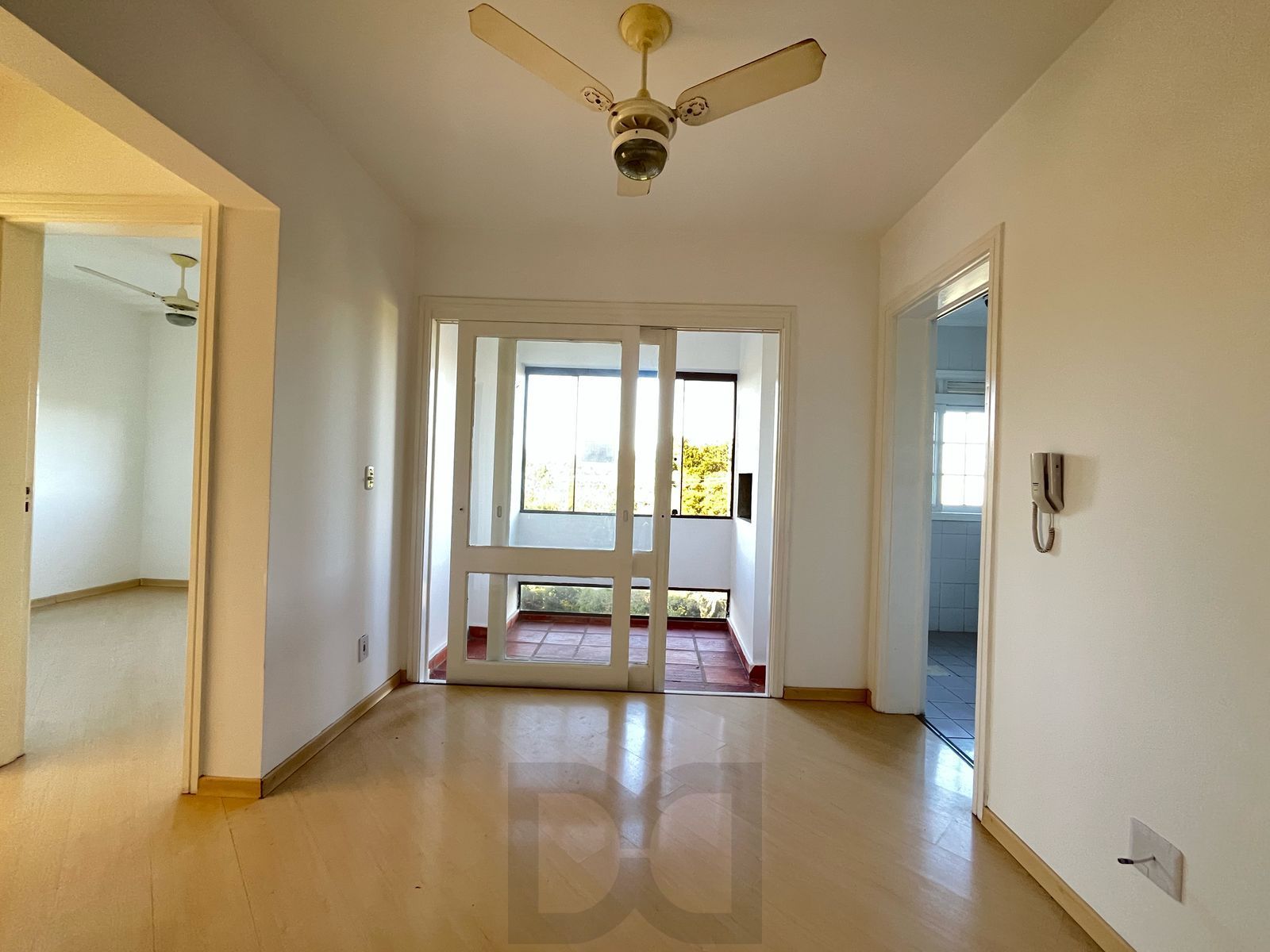 Apartamento de 2 quartos a venda no Village Center - Cavalhada POA/ RS — foto 2
