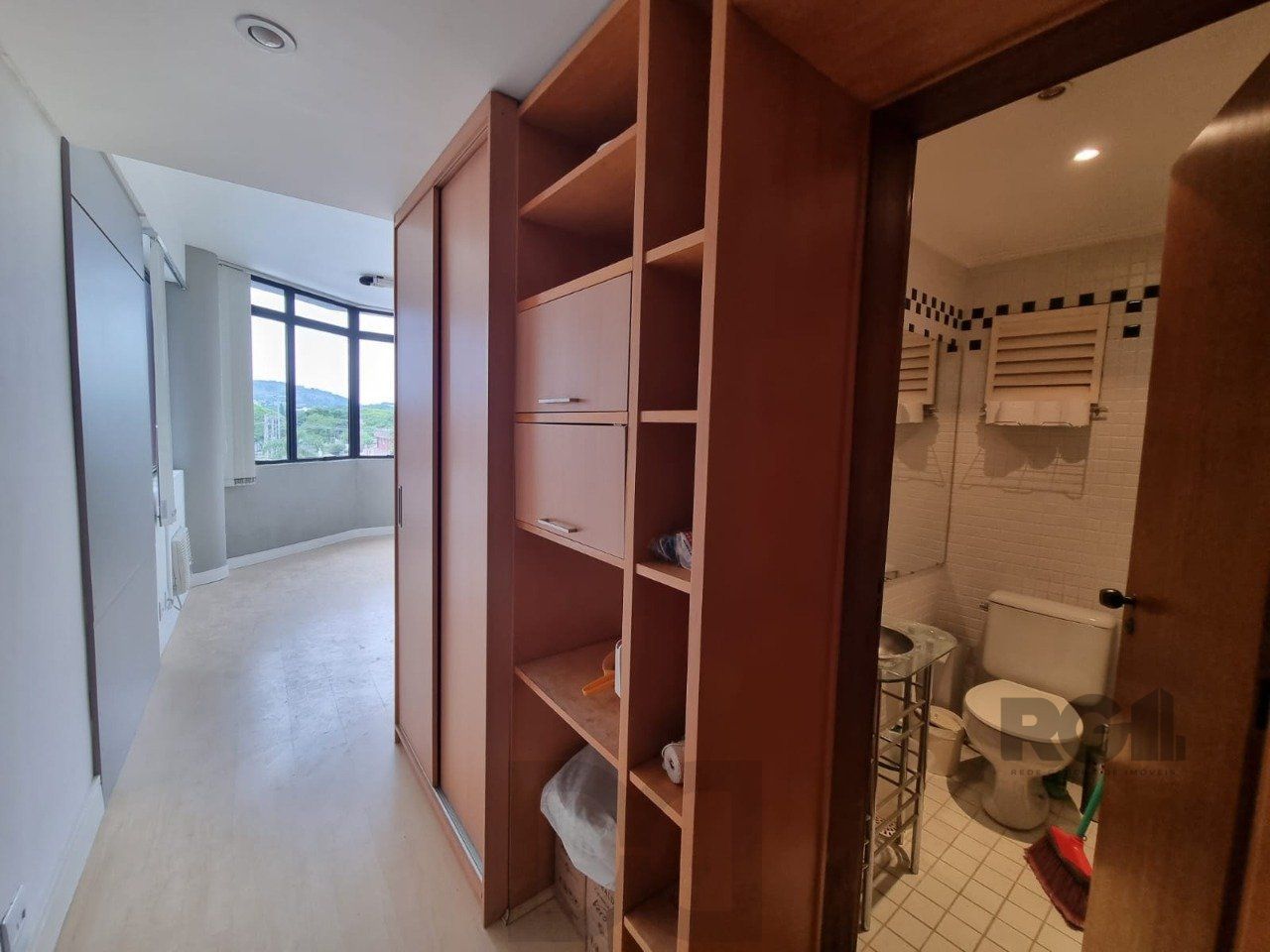 Sala comercial Bairro Ipanema / Prédio com Elevador e Estacionamento — foto 7