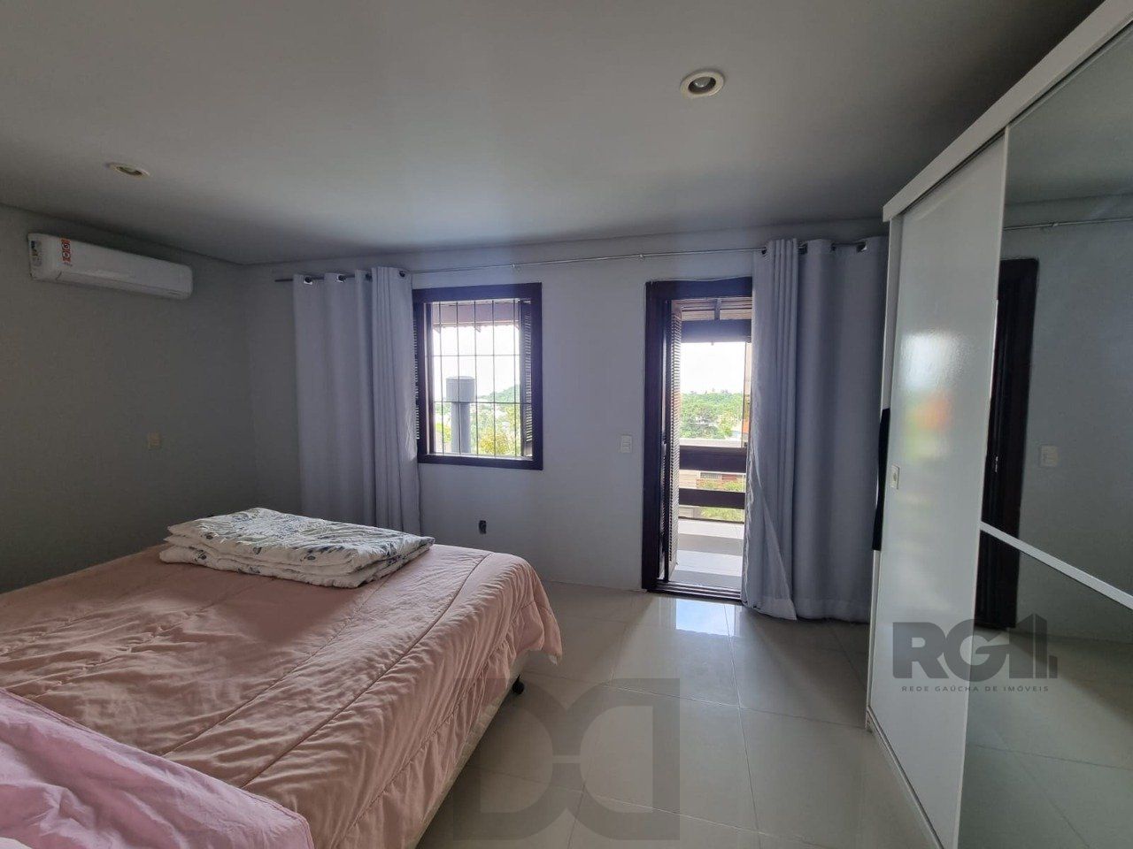 Casa Bairro Jardim Isabel/ Amplo Pátio / Piscina / 3 Dormitórios — foto 24