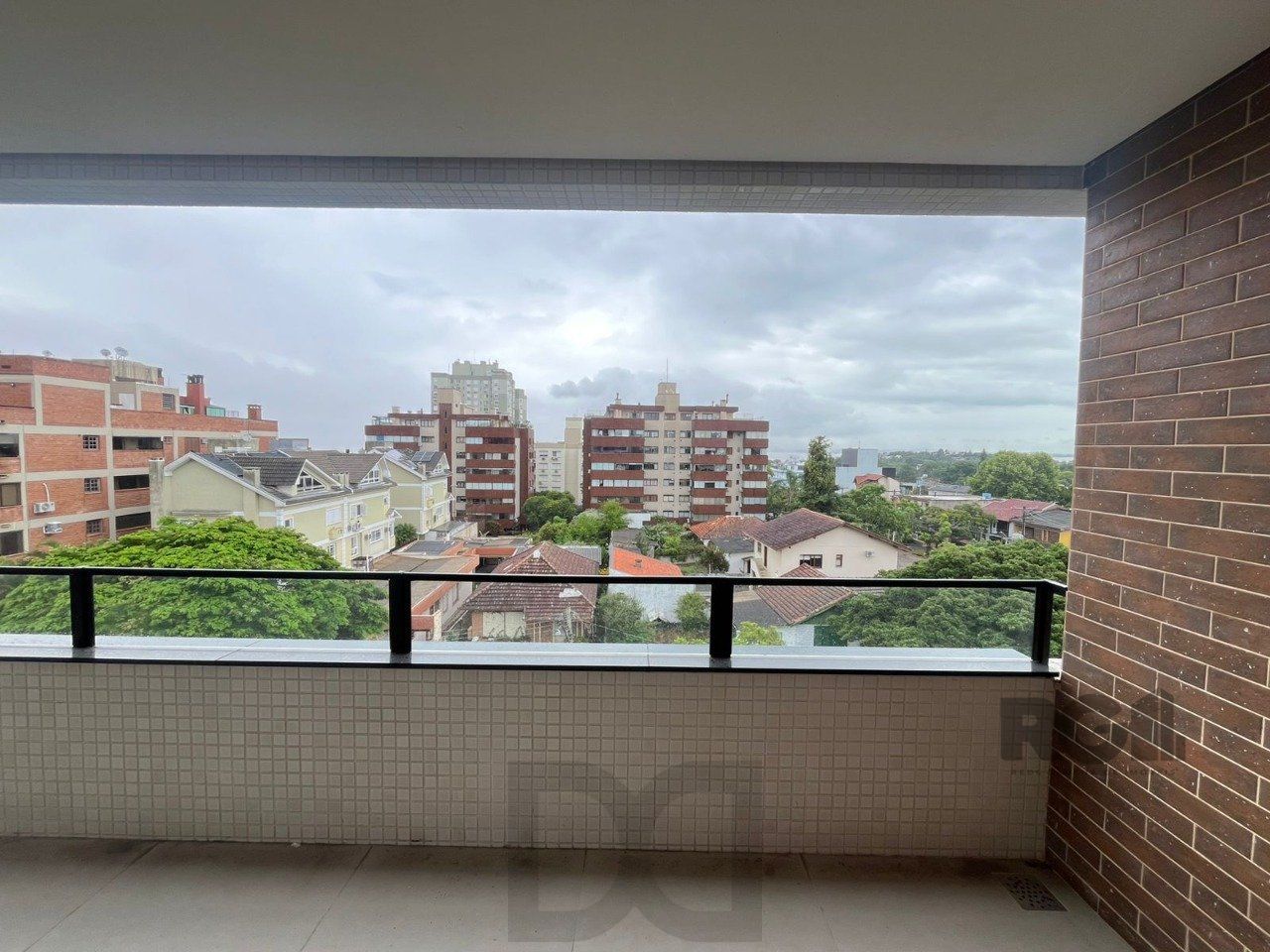 Apartamento 03 Suítes / Sacada/ 131m / Rua José Gomes / Tristeza — foto 9