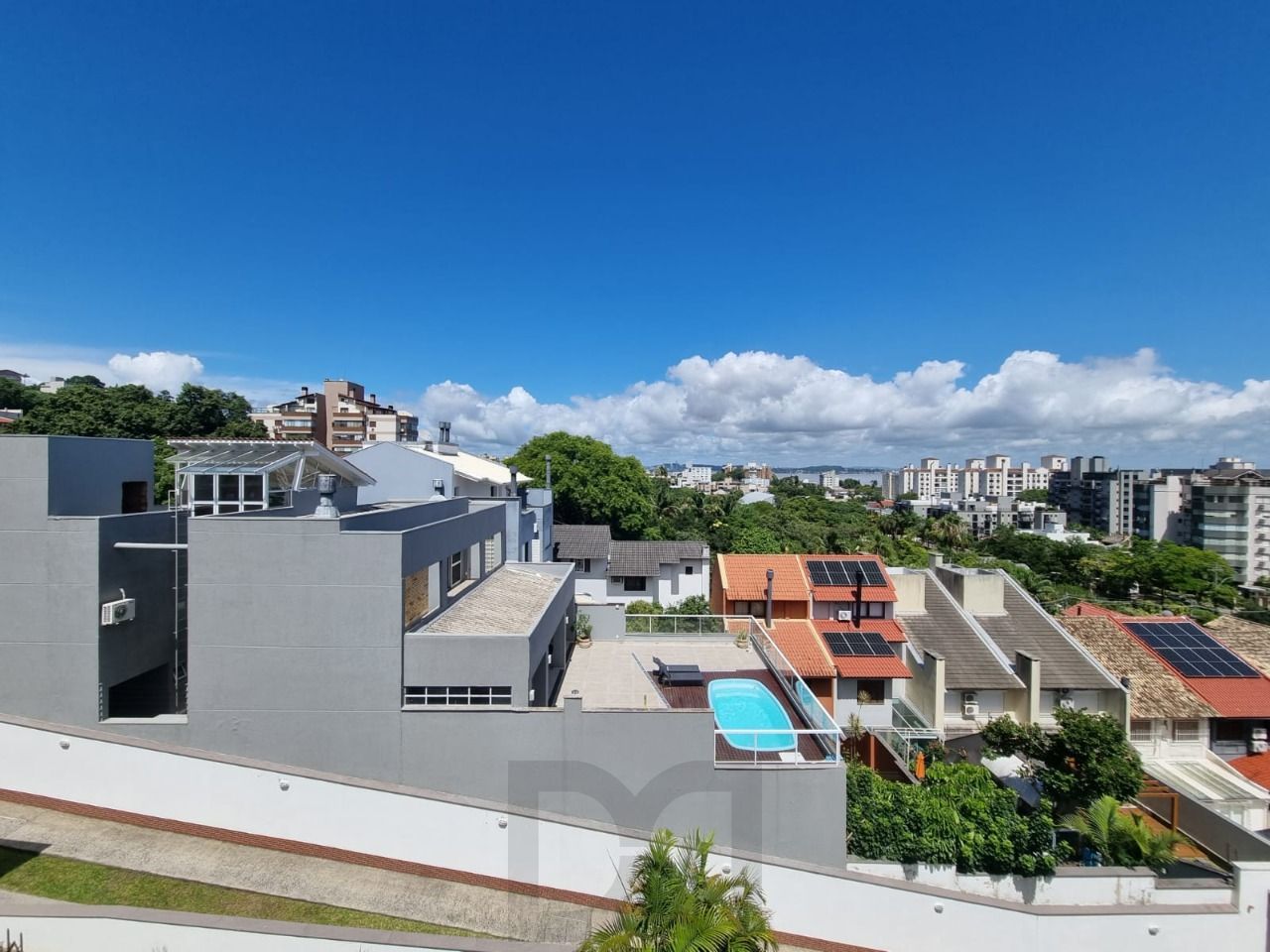 Apartamento 02 Dormitórios Com Sacada Bairro Tristeza — foto 13