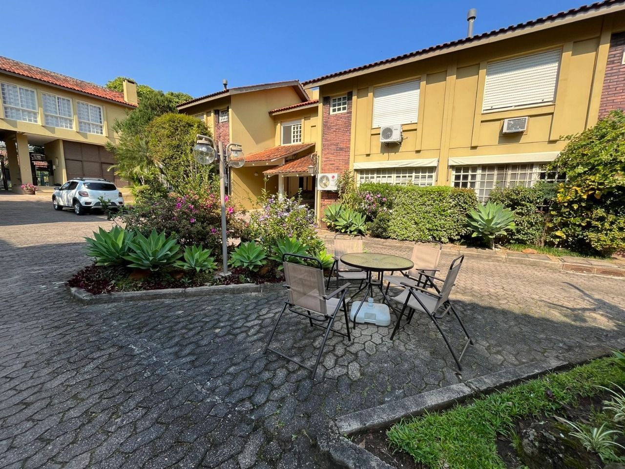 CASA EM CONDOMÍNIO / TRISTEZA / ZONA SUL — foto 34