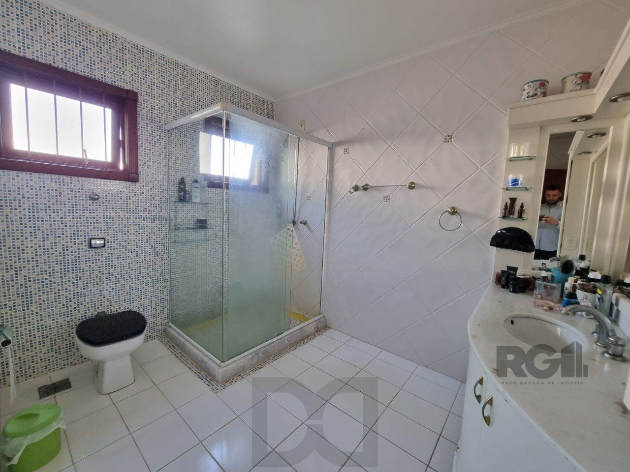 Casa com 4 Dormitórios / Piscina / Terraço / Bairro Ipanema — foto 23