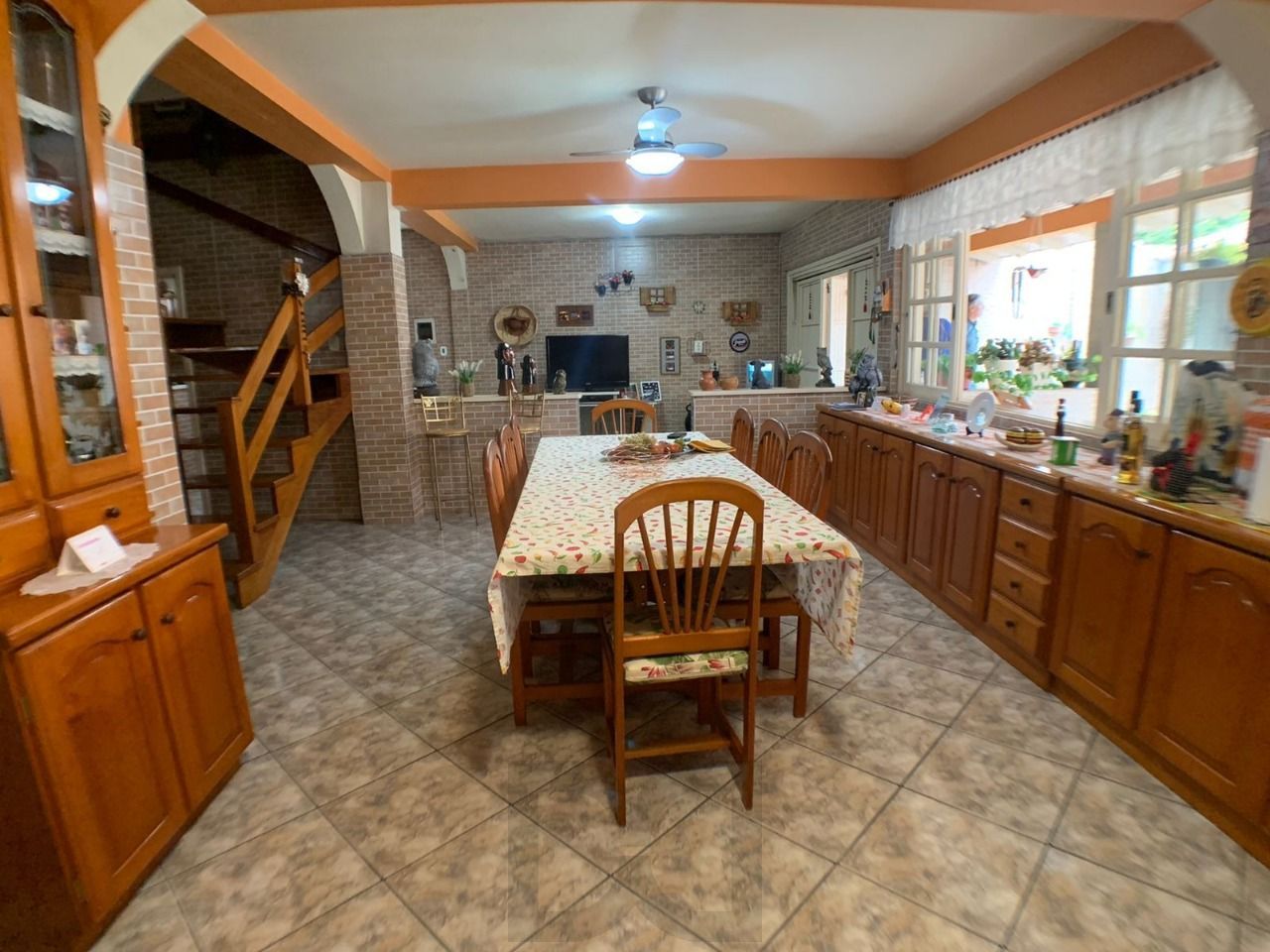 Casa para Venda - 318m², 3 dormitórios, Piscina, Bairro Guarujá — foto 36