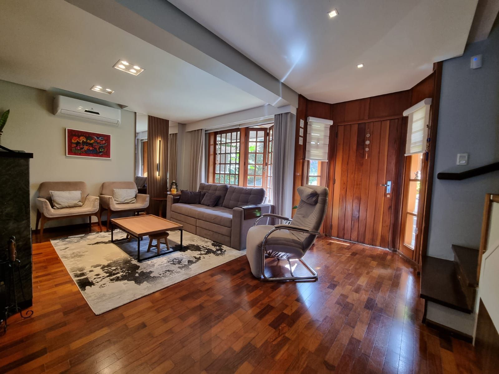 Casa de 3 Dormitórios em Condomínio Fechado Infra Completa — foto 3