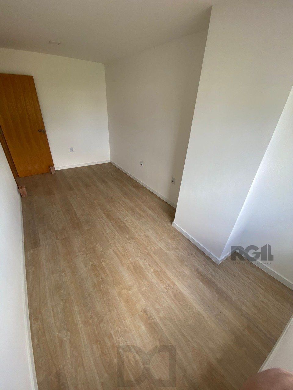 Casa com 03 Dormitórios / Amplo Terraço e Pátio — foto 10