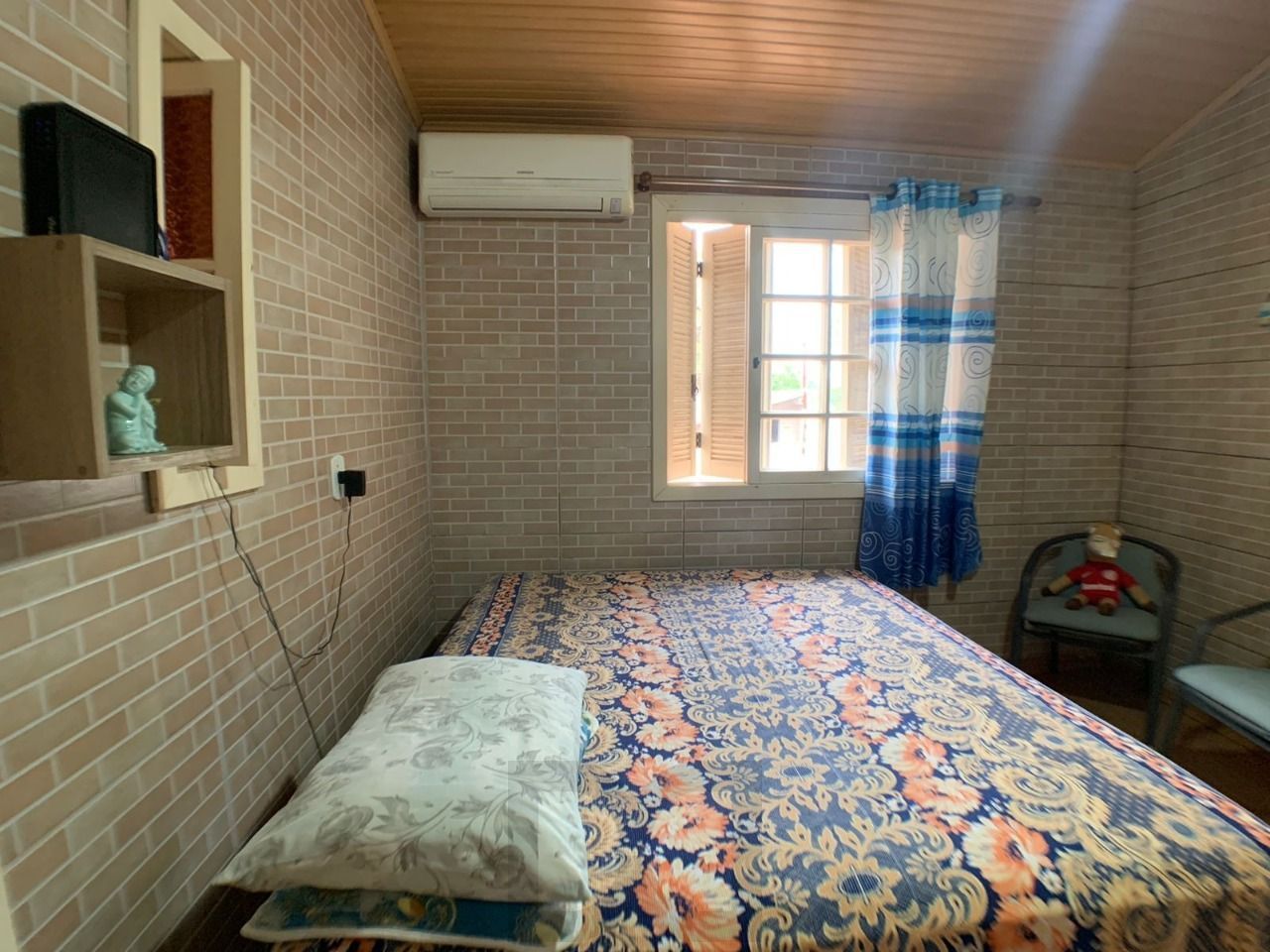 Casa para Venda - 318m², 3 dormitórios, Piscina, Bairro Guarujá — foto 35