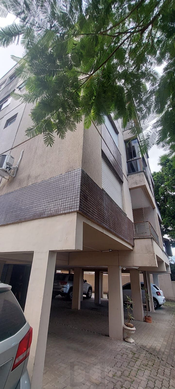 APARTAMENTO 2 DORMITÓRIOS, VAGA E SACADA — foto 17