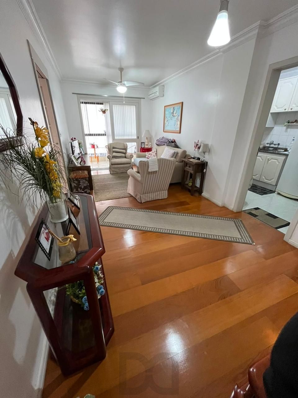 apartamento de 2 dormitórios a venda na rua Roque Calage — foto 15