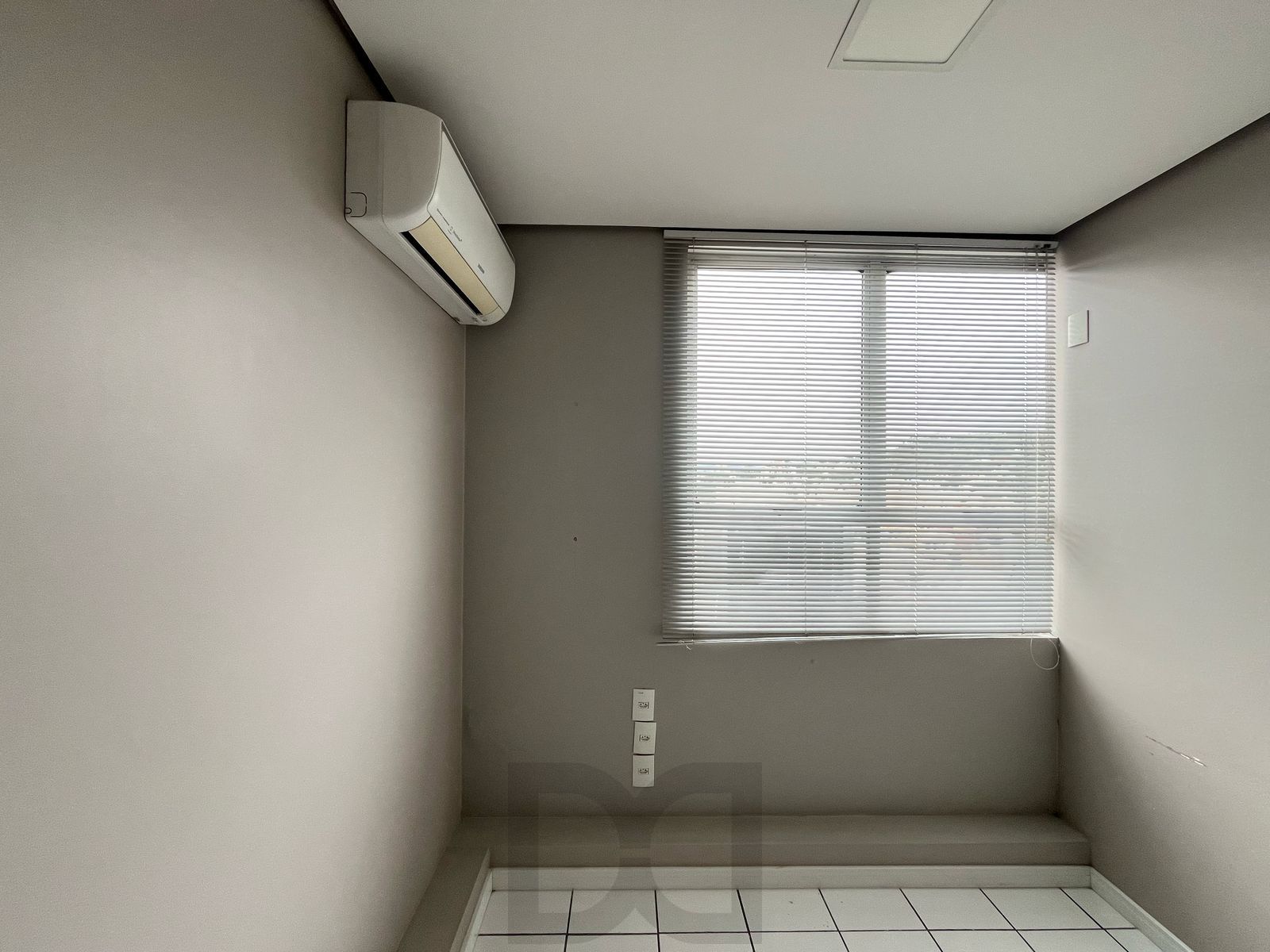 Sala para venda na Tristeza prédio Spazzio — foto 11