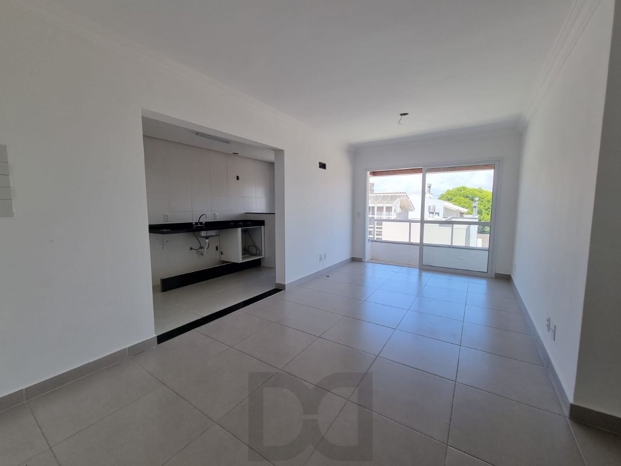 Apartamento 02 Dormitórios Com Sacada Bairro Tristeza — foto 6