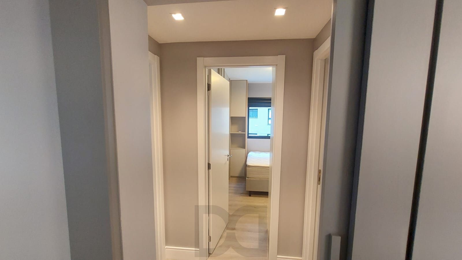 APARTAMENTO 3 DOMIRTÓRIOS - 3 SUITES - 2 VAGAS - MENINO DEUS - PORTO ALEGRE - RS — foto 14