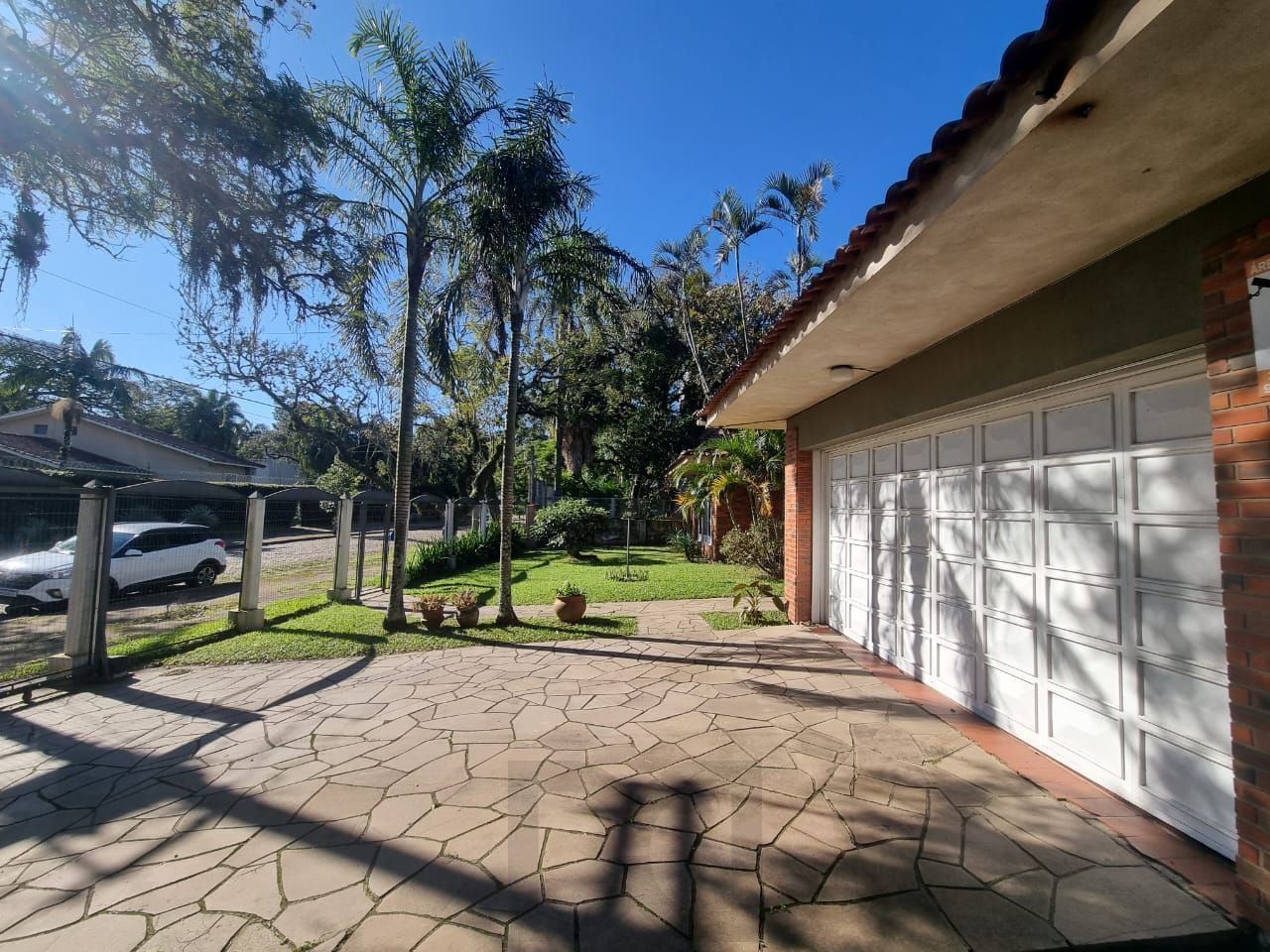 Casa Térrea em Ipanema com Terreno de 1064 Metros — foto 5