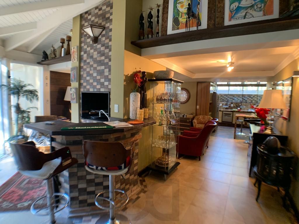 Casa para Venda - 420m², 3 dormitórios, sendo 1 suites, Ipanema — foto 2