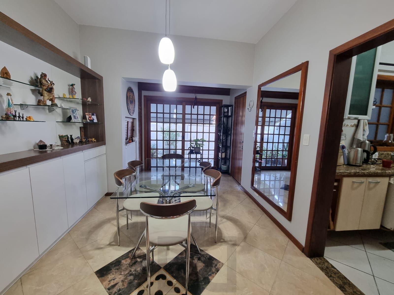 Casa de 3 Dormitórios em Condomínio Fechado Infra Completa — foto 7