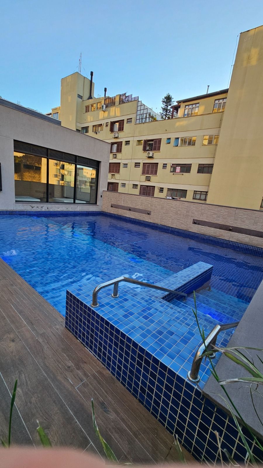 APARTAMENTO 3 DOMIRTÓRIOS - 3 SUITES - 2 VAGAS - MENINO DEUS - PORTO ALEGRE - RS — foto 35