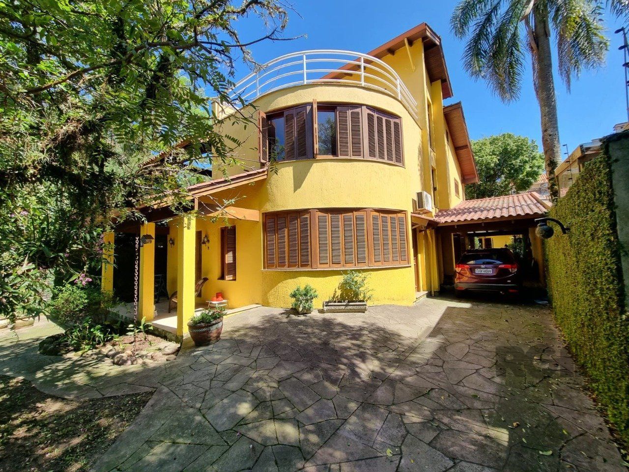 Casa com 4 Dormitórios / Piscina / Terraço / Bairro Ipanema — foto 2