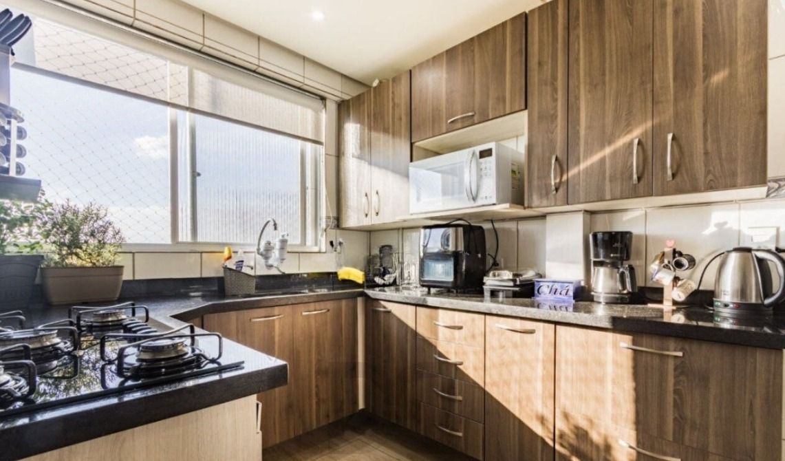 APARTAMENTO 2 DORMITÓRIOS - VAGA - ELEVADOR - PASSO D'AREIA — foto 7