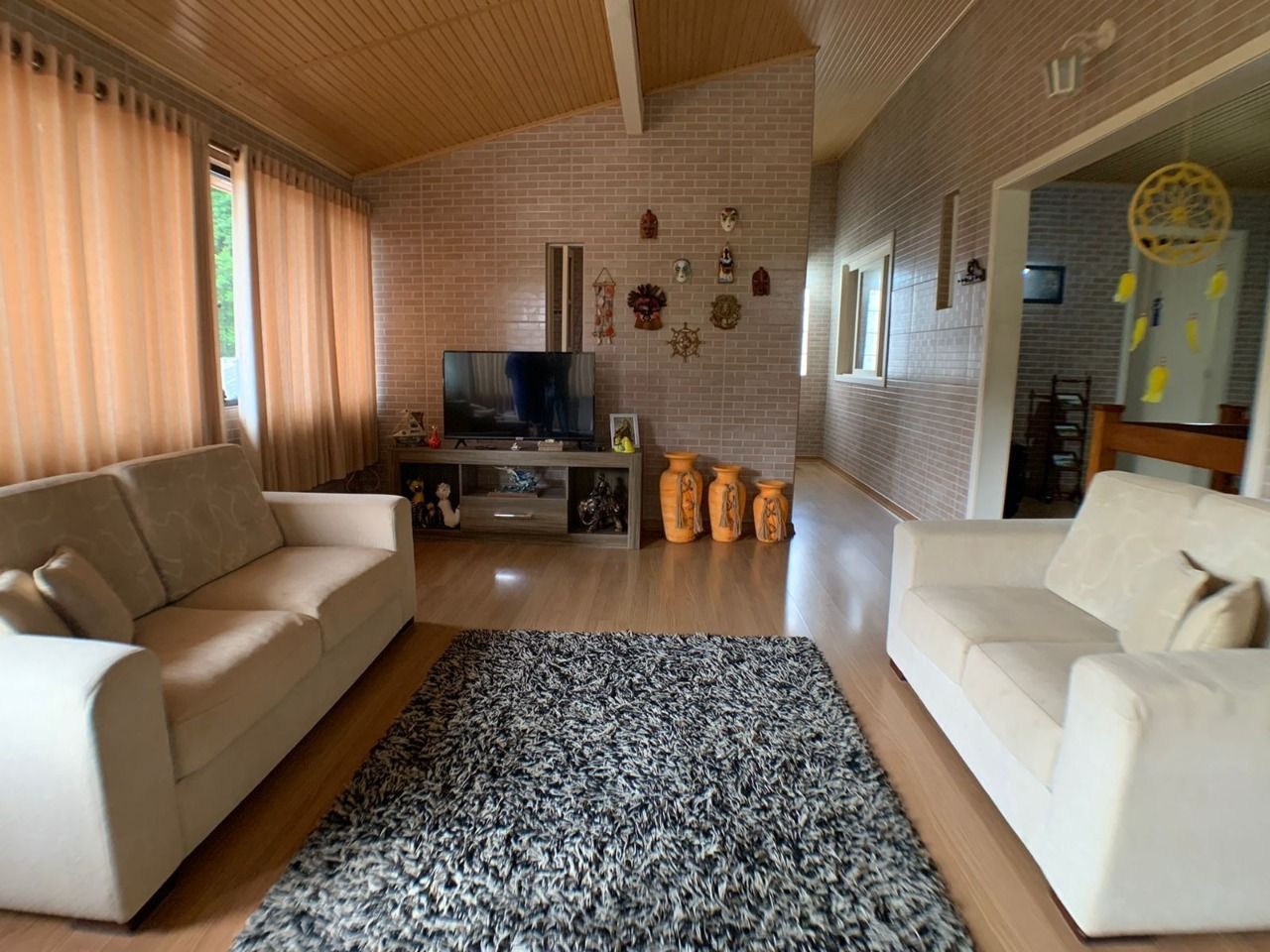 Casa para Venda - 318m², 3 dormitórios, Piscina, Bairro Guarujá — foto 29