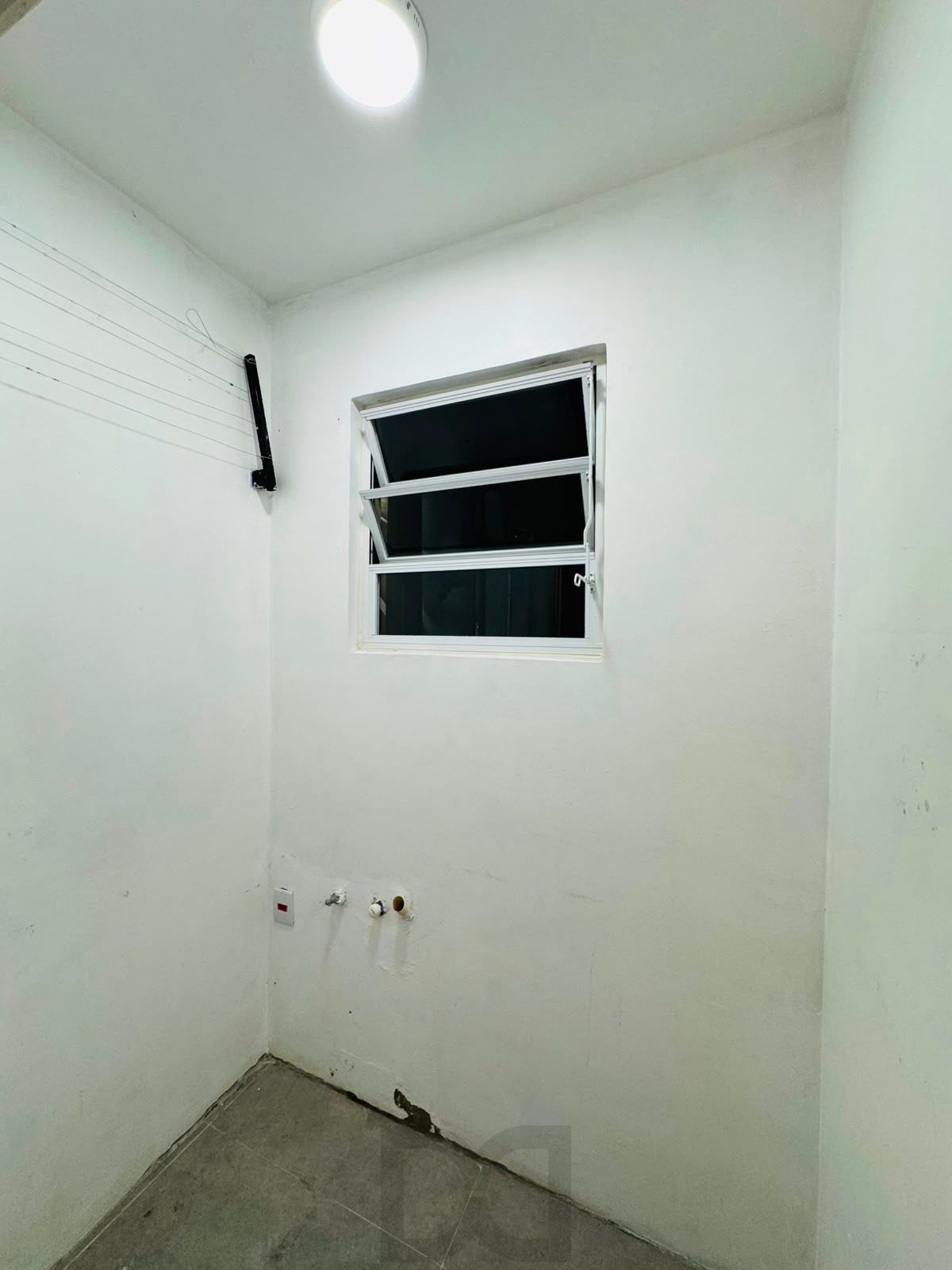Apartamento reformado de 3 dormitórios com churrasqueira e vaga no Petrópolis — foto 26