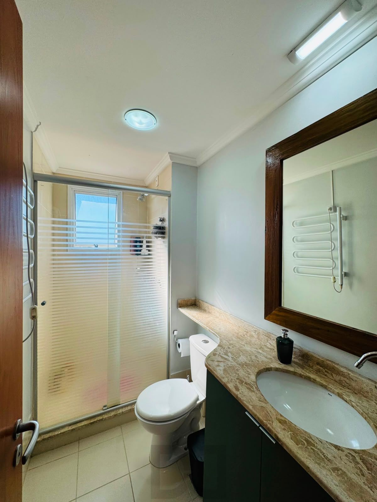 Apartamento Semimobiliado com 3 Dormitórios e Infraestrutura Completa — foto 25