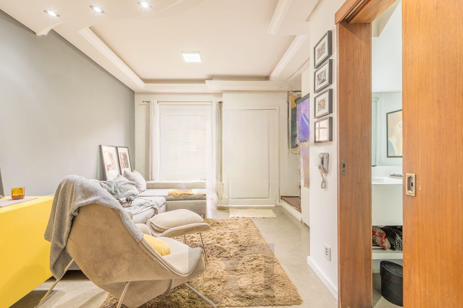 Linda casa de 3 pisos no Condomínio Mediterrâneo — foto 2