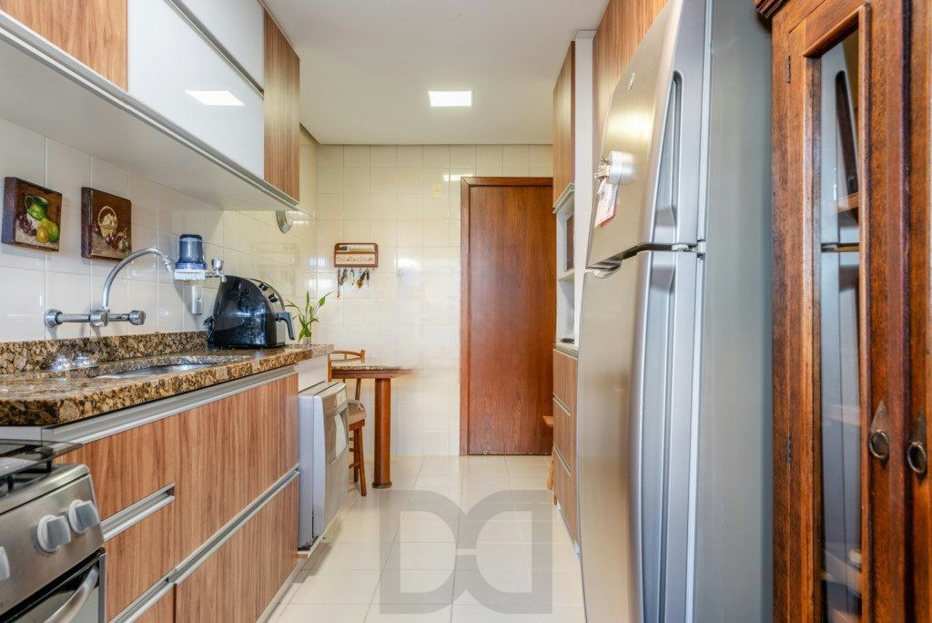 1 Vaga de Garagem + Depósito Privativo | Vista Panorâmica e 3 Dormitórios no Petrópolis — foto 18