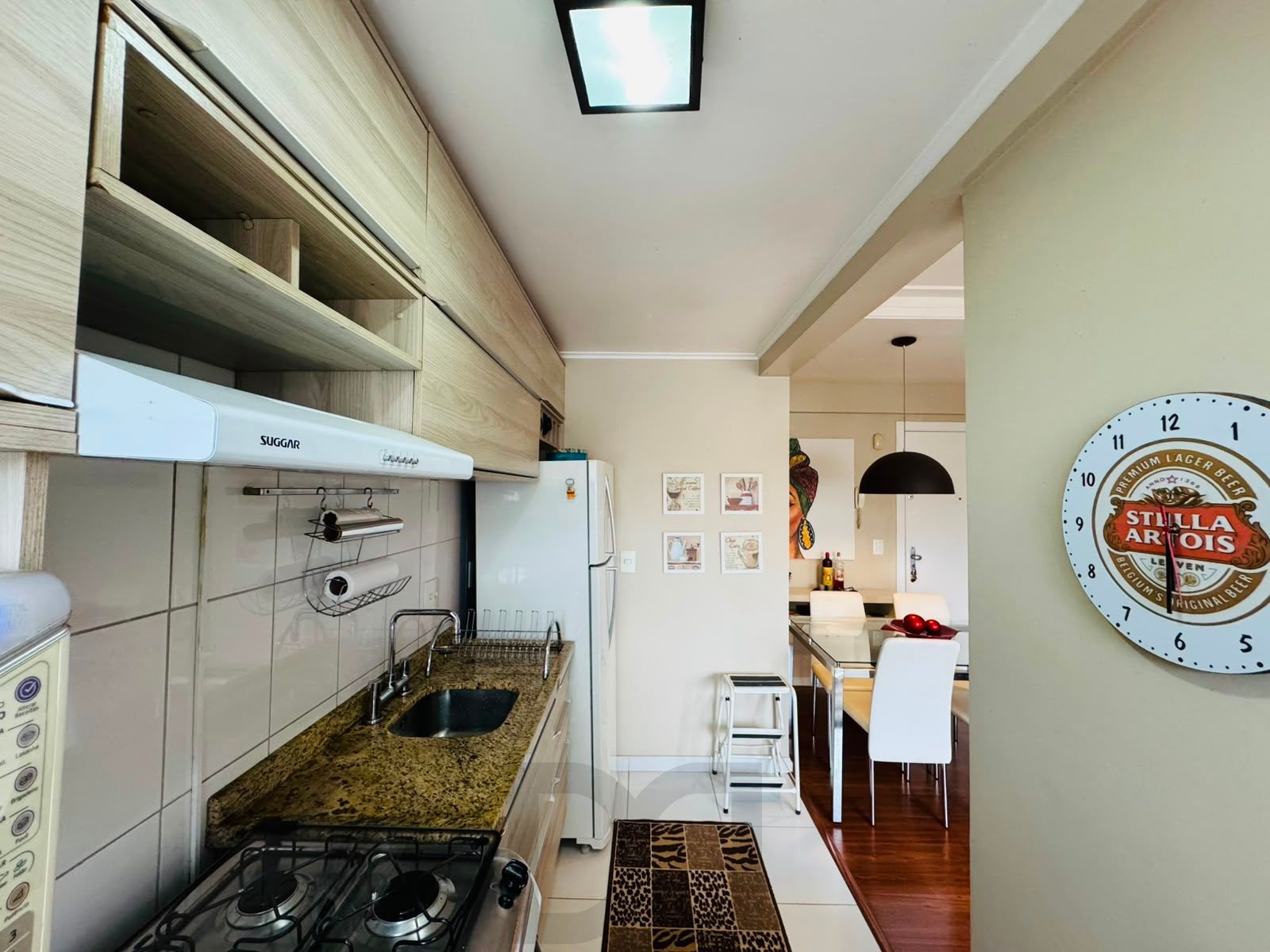 Apartamento 100% Mobiliado à Venda no Bairro Partenon – 2 Dormitórios, 1 Suíte, Elevador e Vaga de Garagem — foto 10