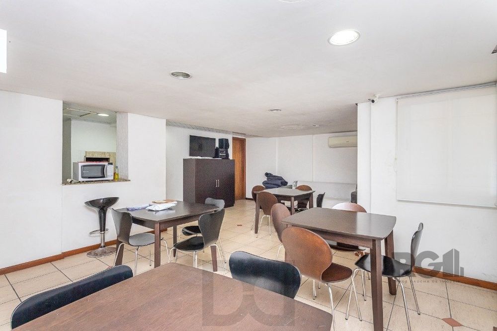 Duplex na Bela Vista, 2 dormitórios com espaço para home office, lareira e 2 vagas — foto 23