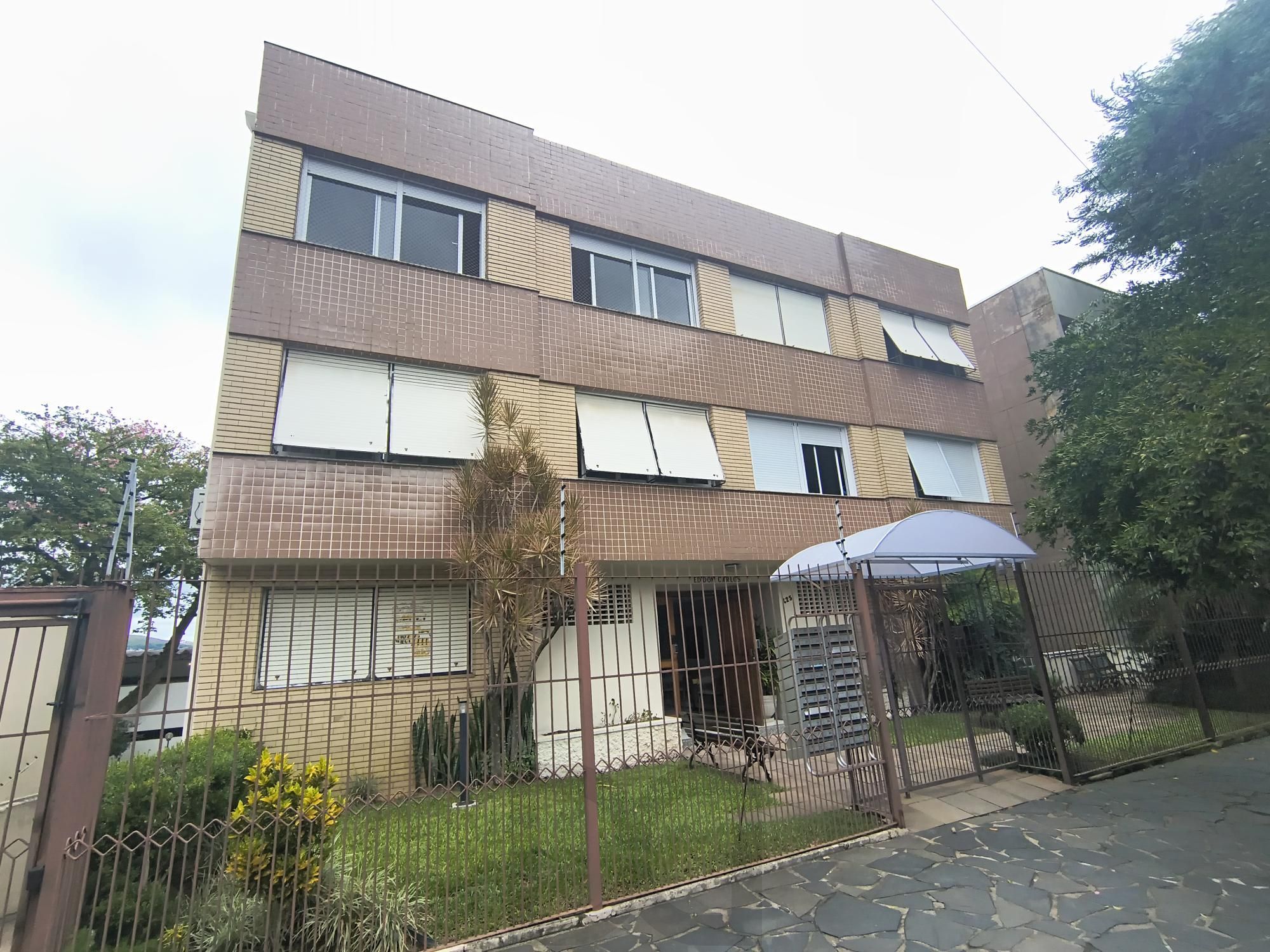 2 dormitórios com vaga escriturada no coração do Petrópolis — foto 2