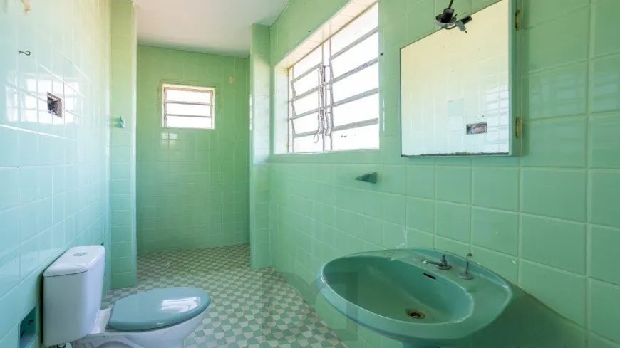 Casa Ampla com Pátio e Excelente Localização no Petrópolis — foto 23