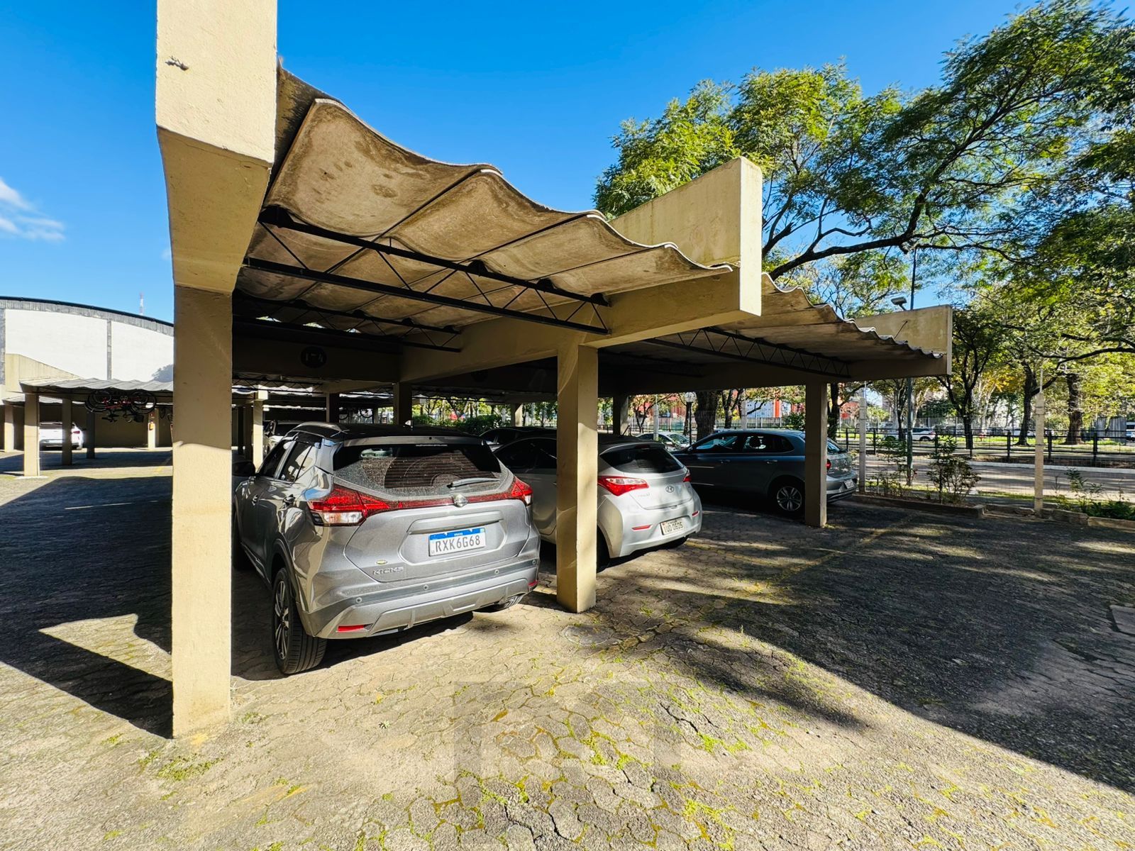 Apartamento Semimobiliado com 94,67 m² Privativos, 3 Dormitórios, — foto 20
