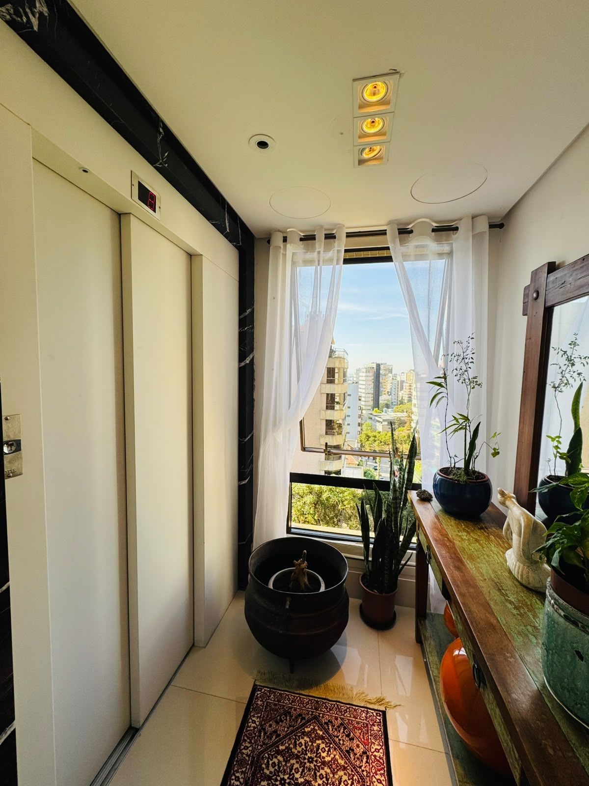 Apartamento de 3 suites e 3 vagas no Bairro Rio Branco em Porto Alegre — foto 31