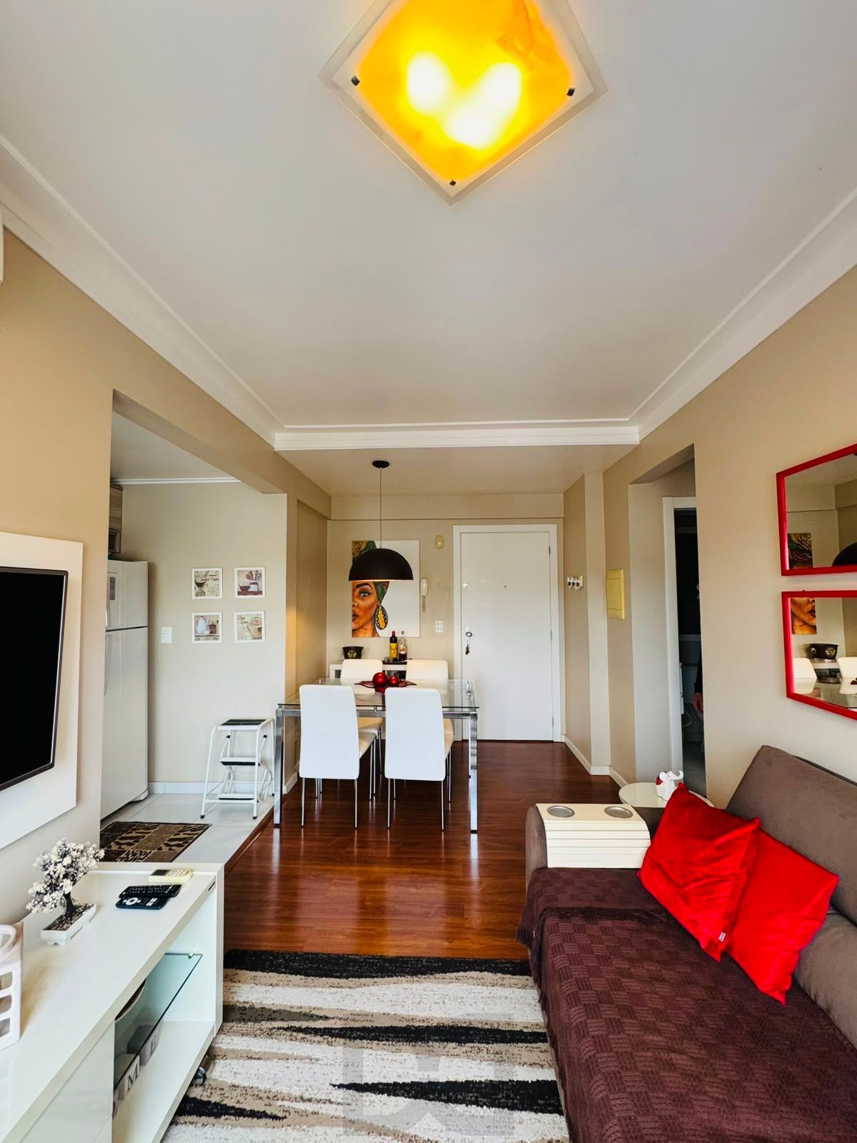 Apartamento 100% Mobiliado à Venda no Bairro Partenon – 2 Dormitórios, 1 Suíte, Elevador e Vaga de Garagem — foto 6
