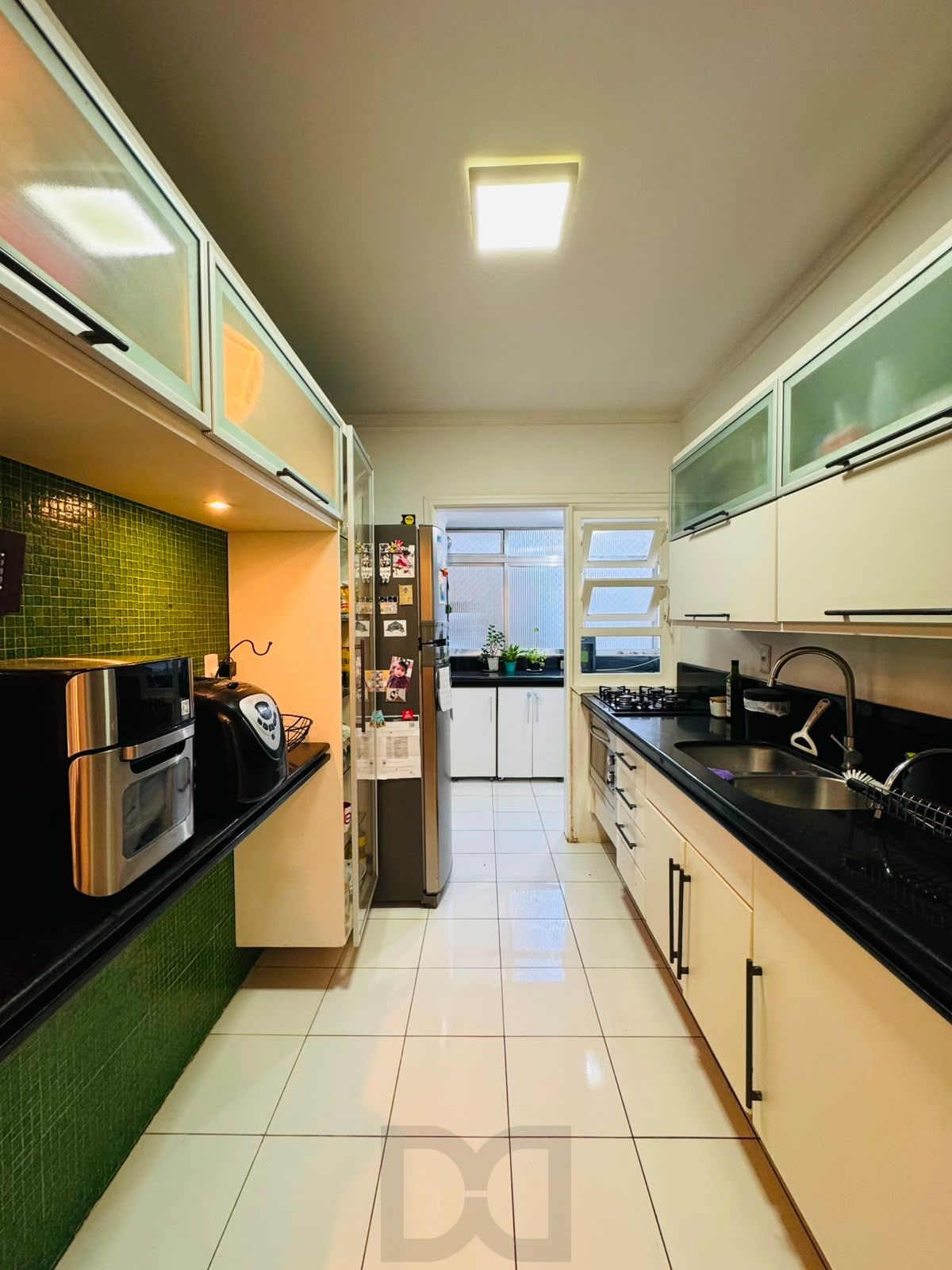 Bela Vista: Apartamento com 2 Dormitórios e 2 Vagas em Localização Privilegiada — foto 10