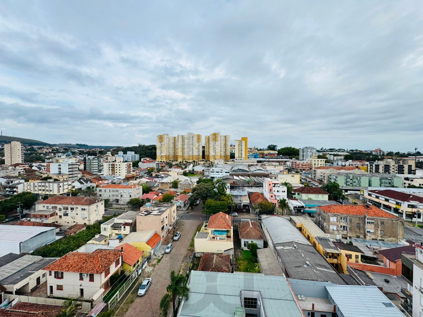 Apartamento 100% Mobiliado à Venda no Bairro Partenon – 2 Dormitórios, 1 Suíte, Elevador e Vaga de Garagem — foto 21