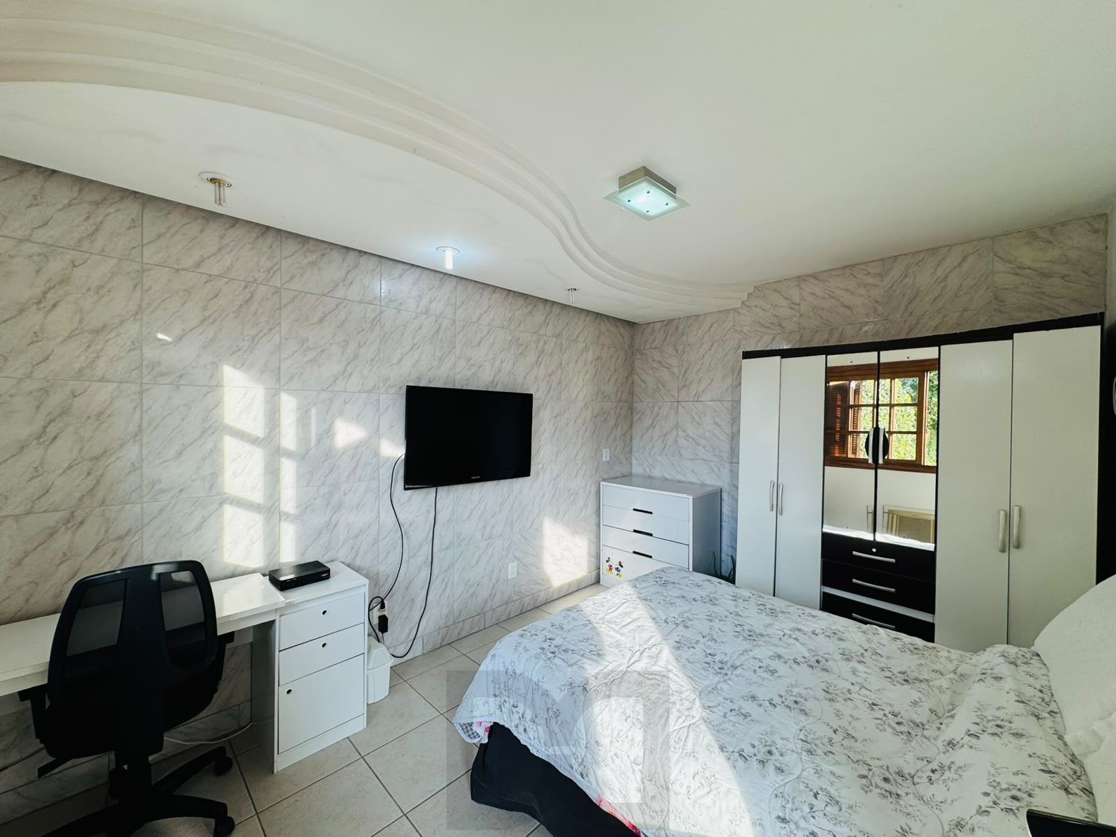 Casa com 5 quartos e 250m² à venda em Chácara das Pedras, Porto Alegre — foto 45