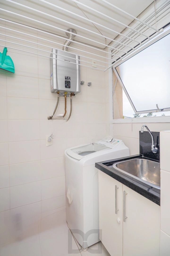 Apartamento 2 Dormitórios com Suíte e 2 Vagas no Jardim Botânico – Porto Alegre — foto 8