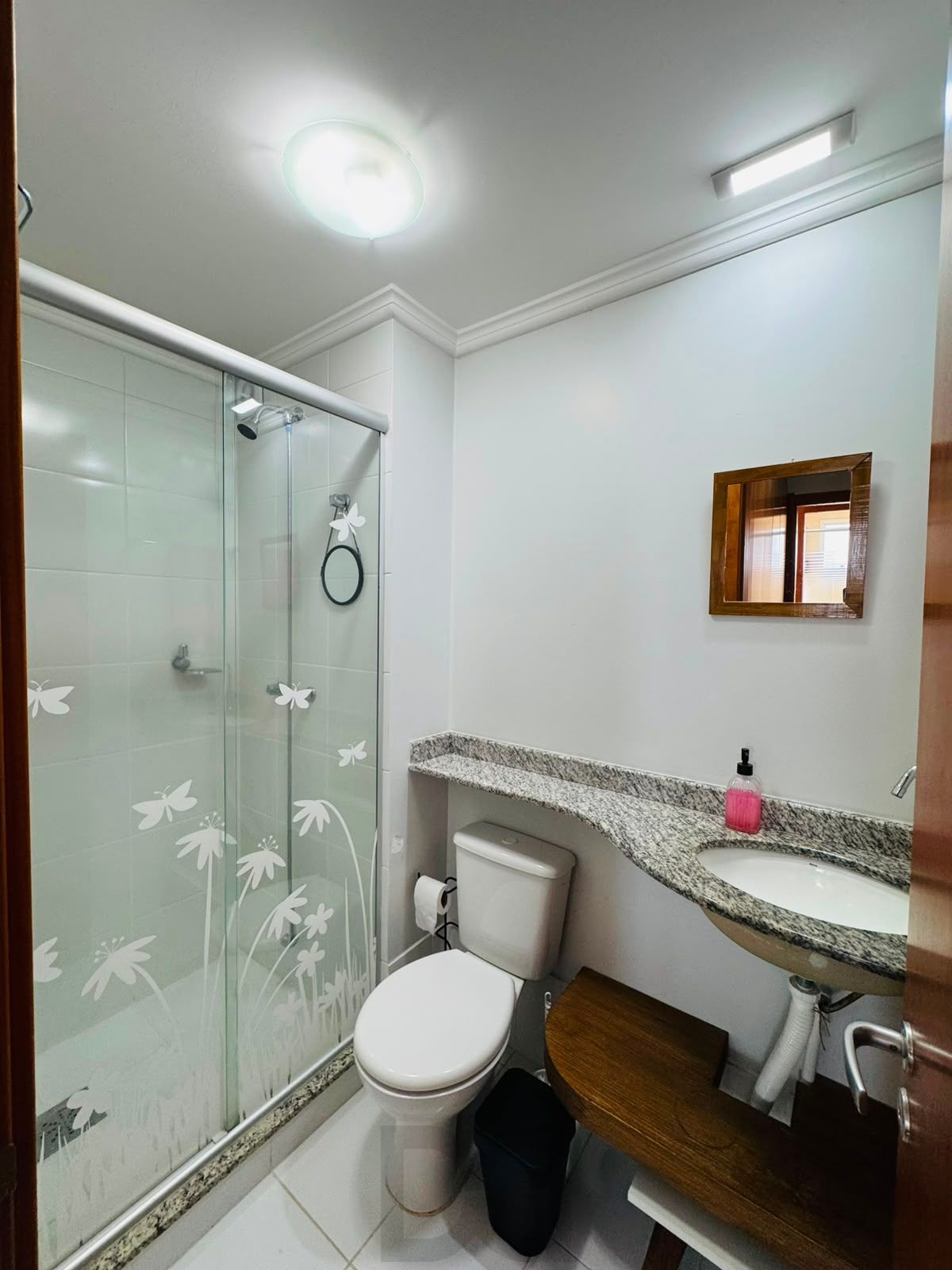 Apartamento Semimobiliado com 3 Dormitórios e Infraestrutura Completa — foto 17
