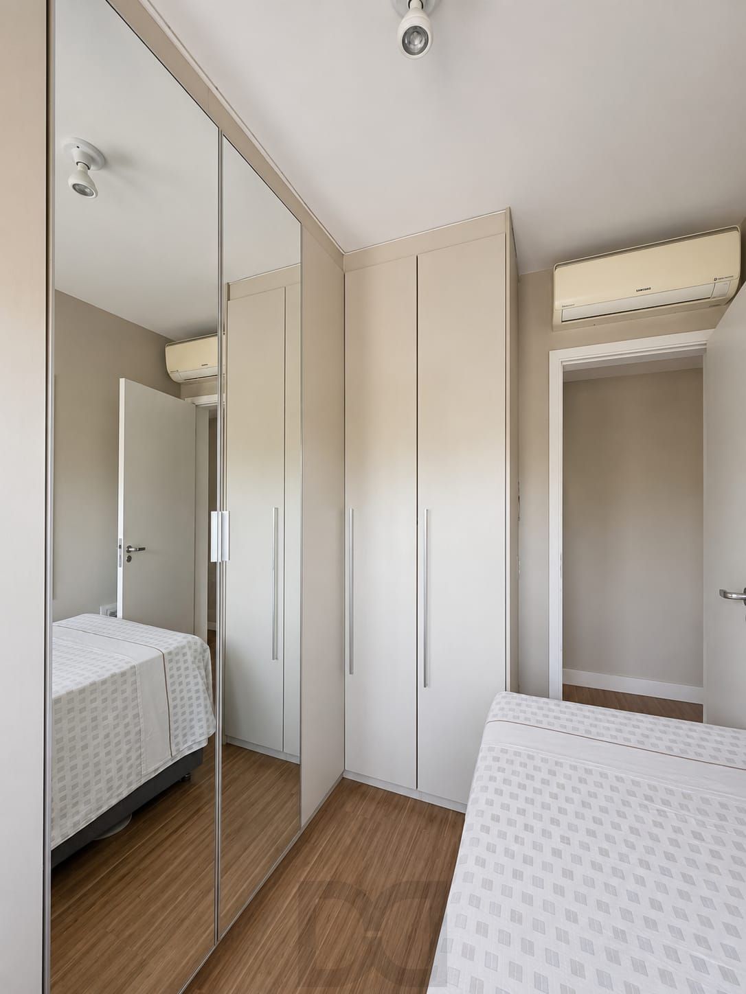 Apartamento Semimobiliado com 3 Dormitórios, Suíte e Churrasqueira na Marechal Mesquita — foto 16