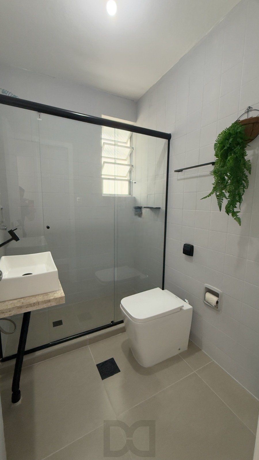 Apartamento Reformado de 1 Dormitório na Cidade Baixa com 47m² e Baixo Custo Condominial — foto 5
