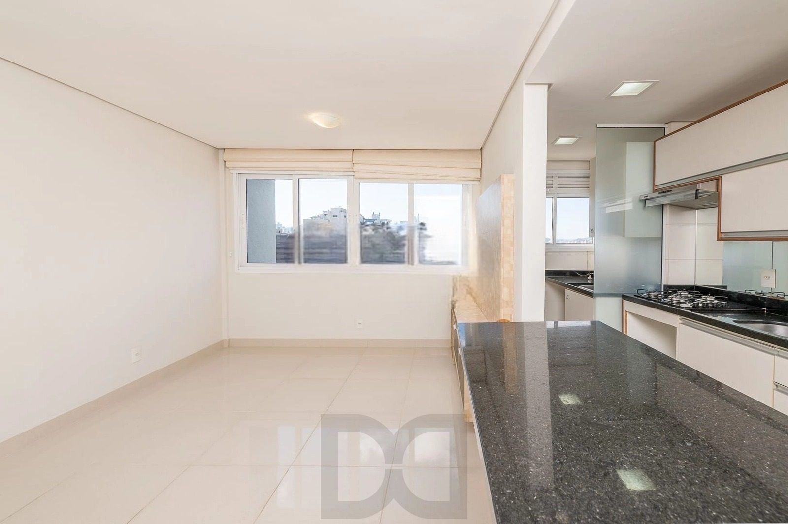 Apartamento de 2 Dormitórios com Suíte, 2 Vagas e Rooftop com Piscina no Petrópolis — foto 11