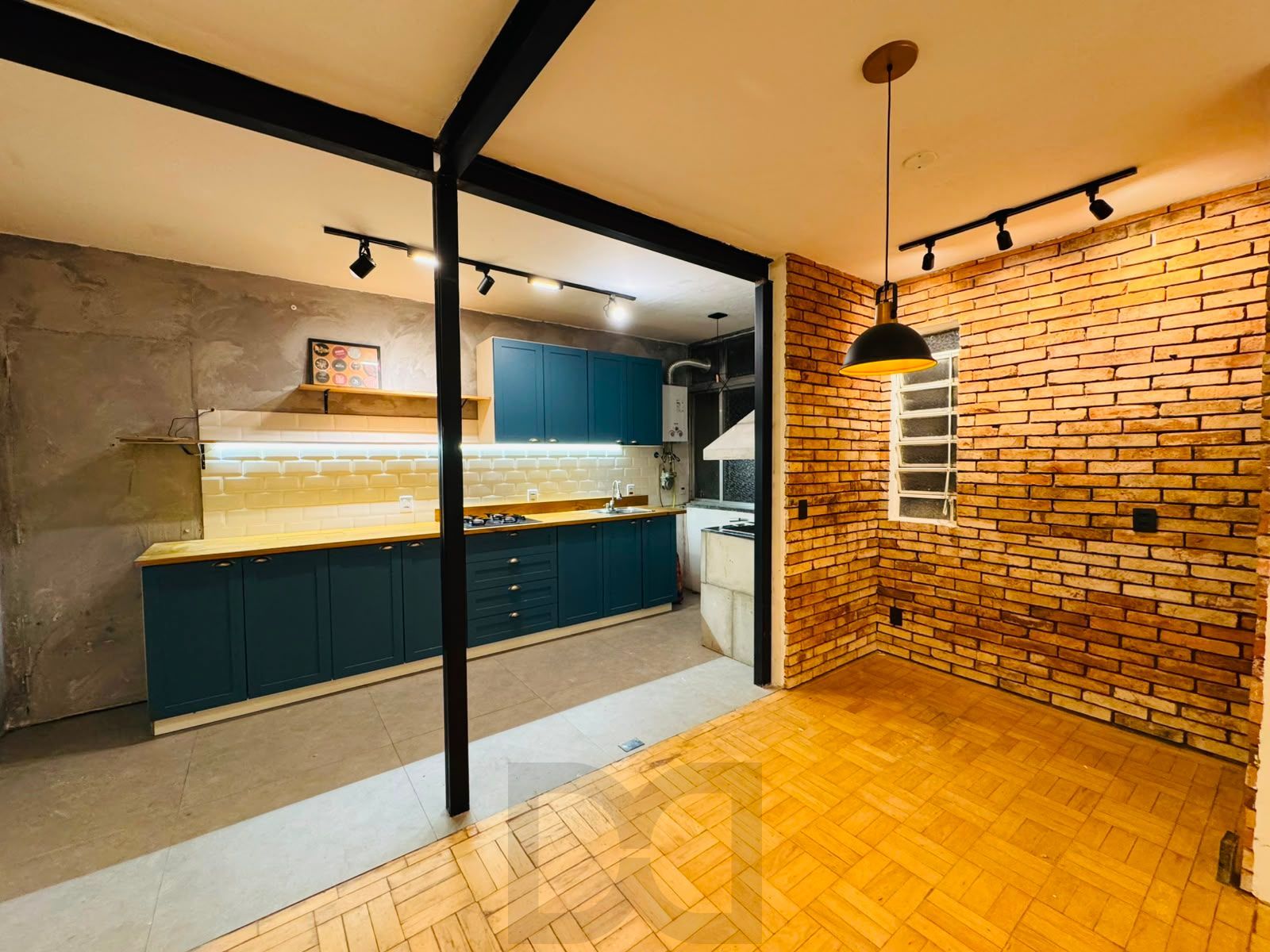 Apartamento reformado de 3 dormitórios com churrasqueira e vaga no Petrópolis — foto 14