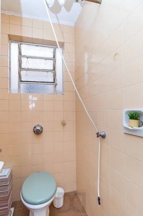 Amplo apartamento de 3 dormitórios com sacada e vaga coberta no Petrópolis — foto 20