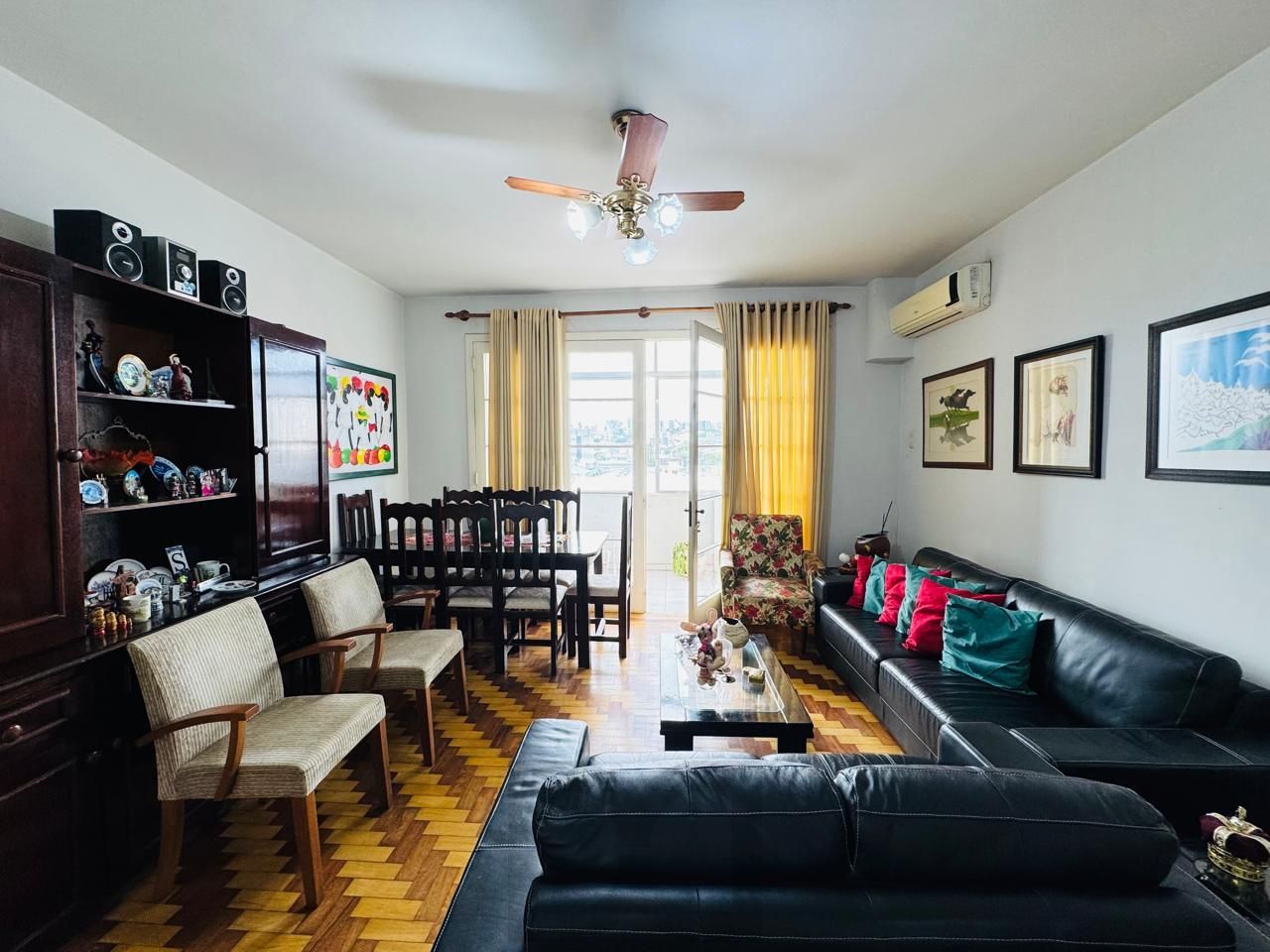 Apartamento Semimobiliado com 3 Dormitórios, 1 Suíte e Elevador — foto 1