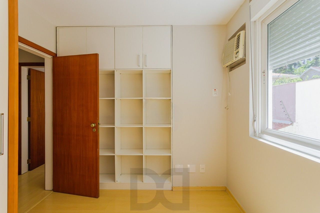 Cobertura charmosa com terraço e 2 vagas no Petrópolis — foto 13