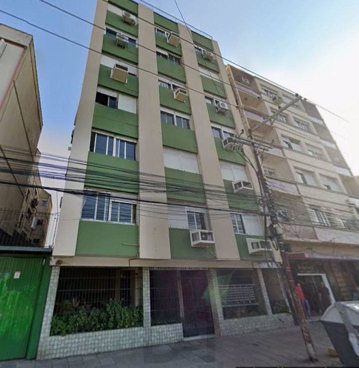 Apartamento 2 quartos, 1 suite, no Bairro Cidade Baixa. Em frente a Redenção com elevador e vaga — foto 19