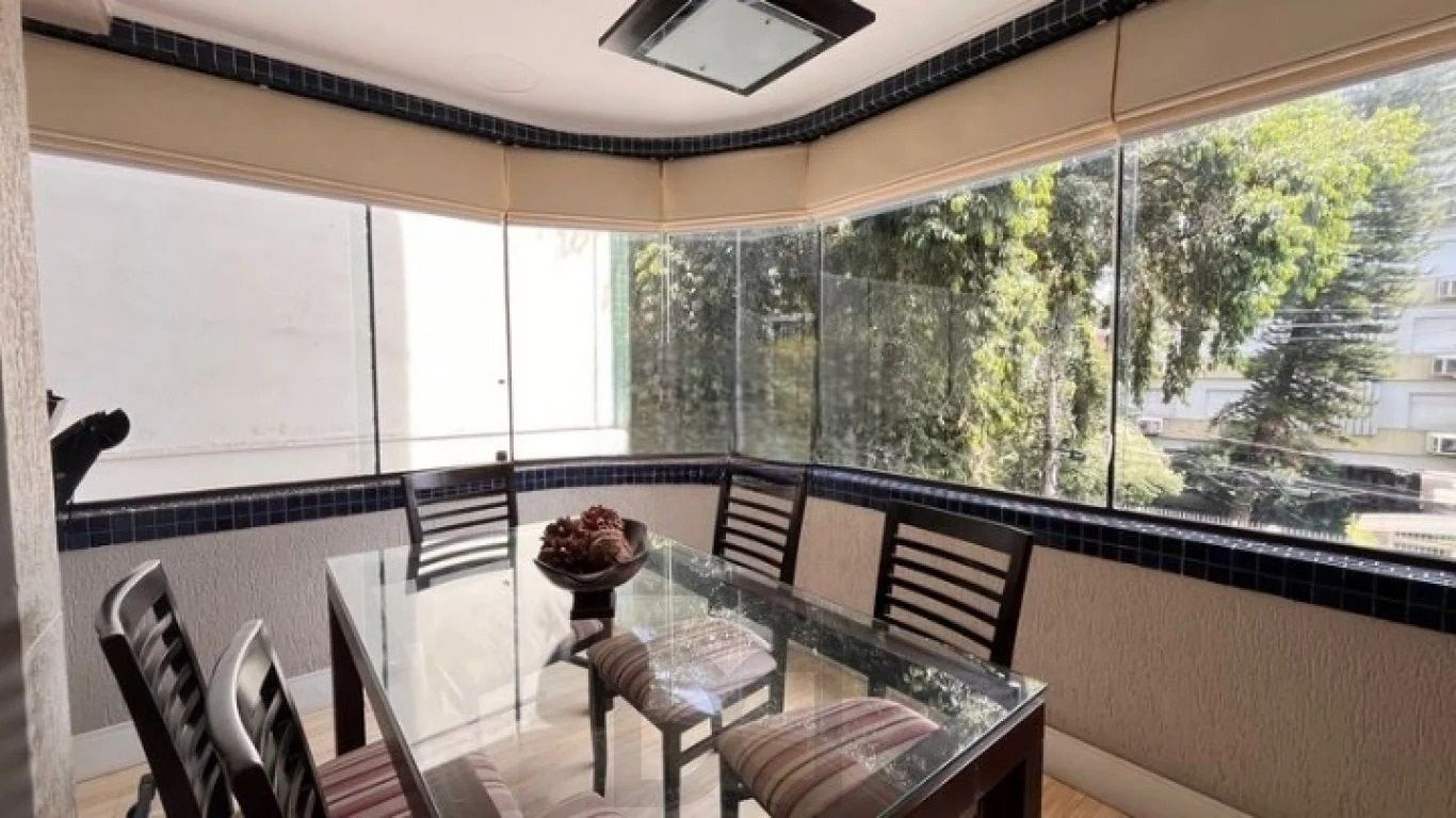 Apartamento de 2D, 2 banheiros, churrasqueira e vaga no Petrópolis — foto 4
