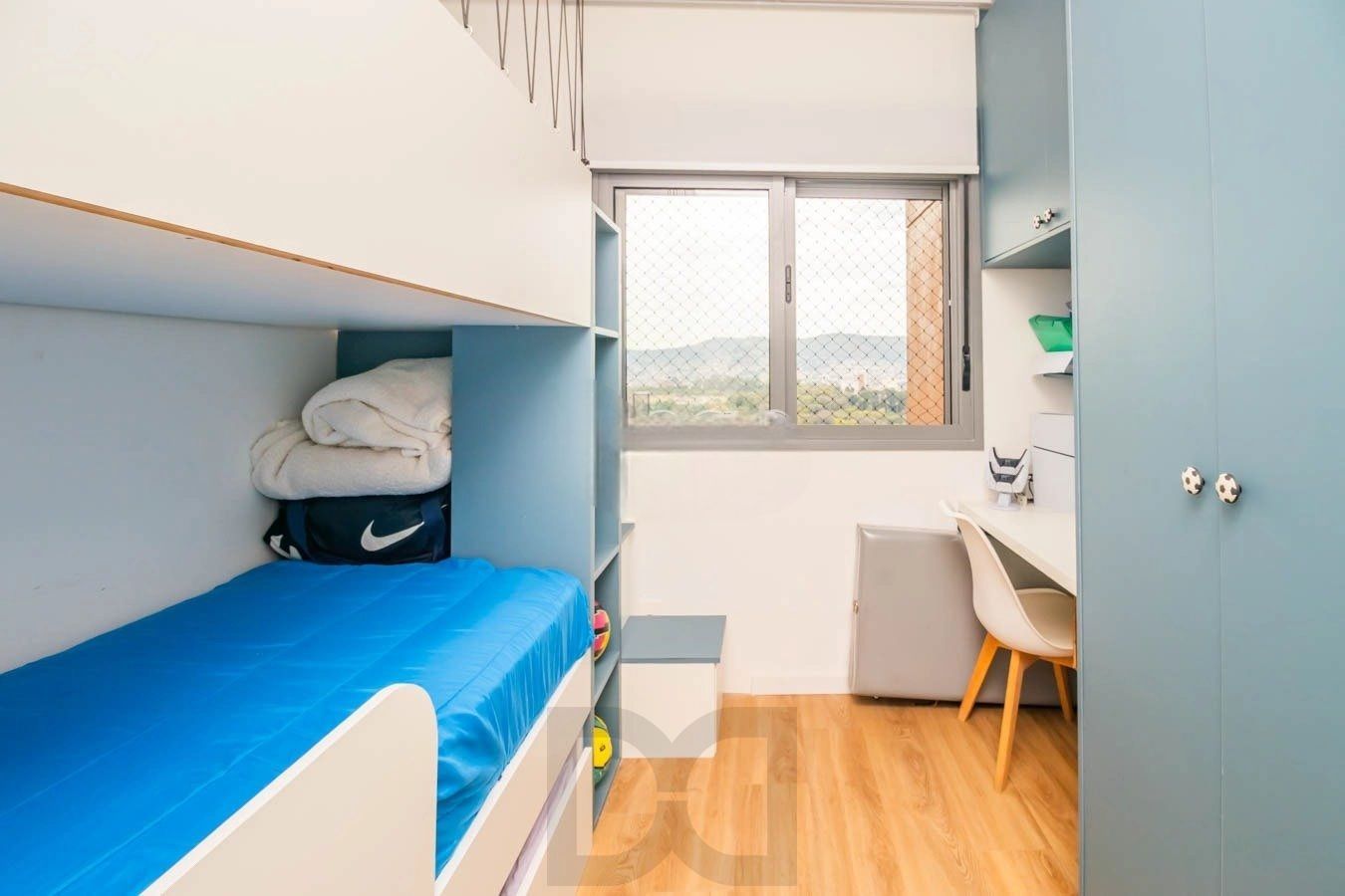 Apartamento para Venda - 98m², 3 dormitórios, sendo 1 suites, 2 vagas - Petrópolis — foto 12