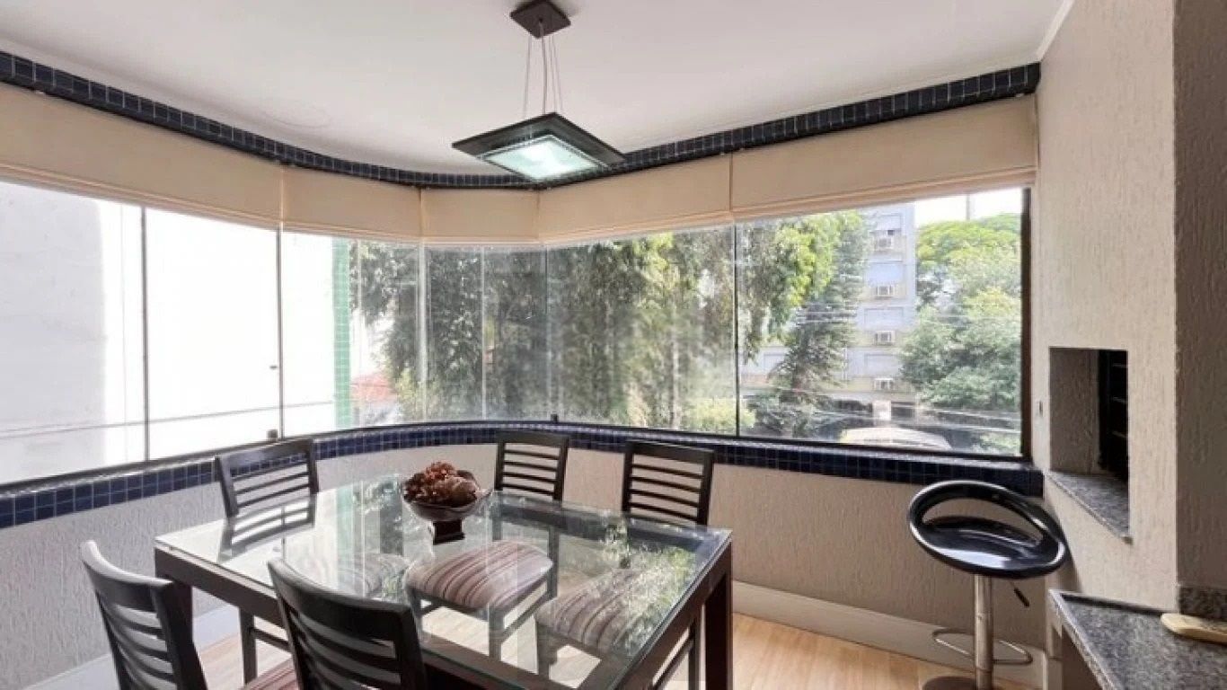 Apartamento de 2D, 2 banheiros, churrasqueira e vaga no Petrópolis — foto 3